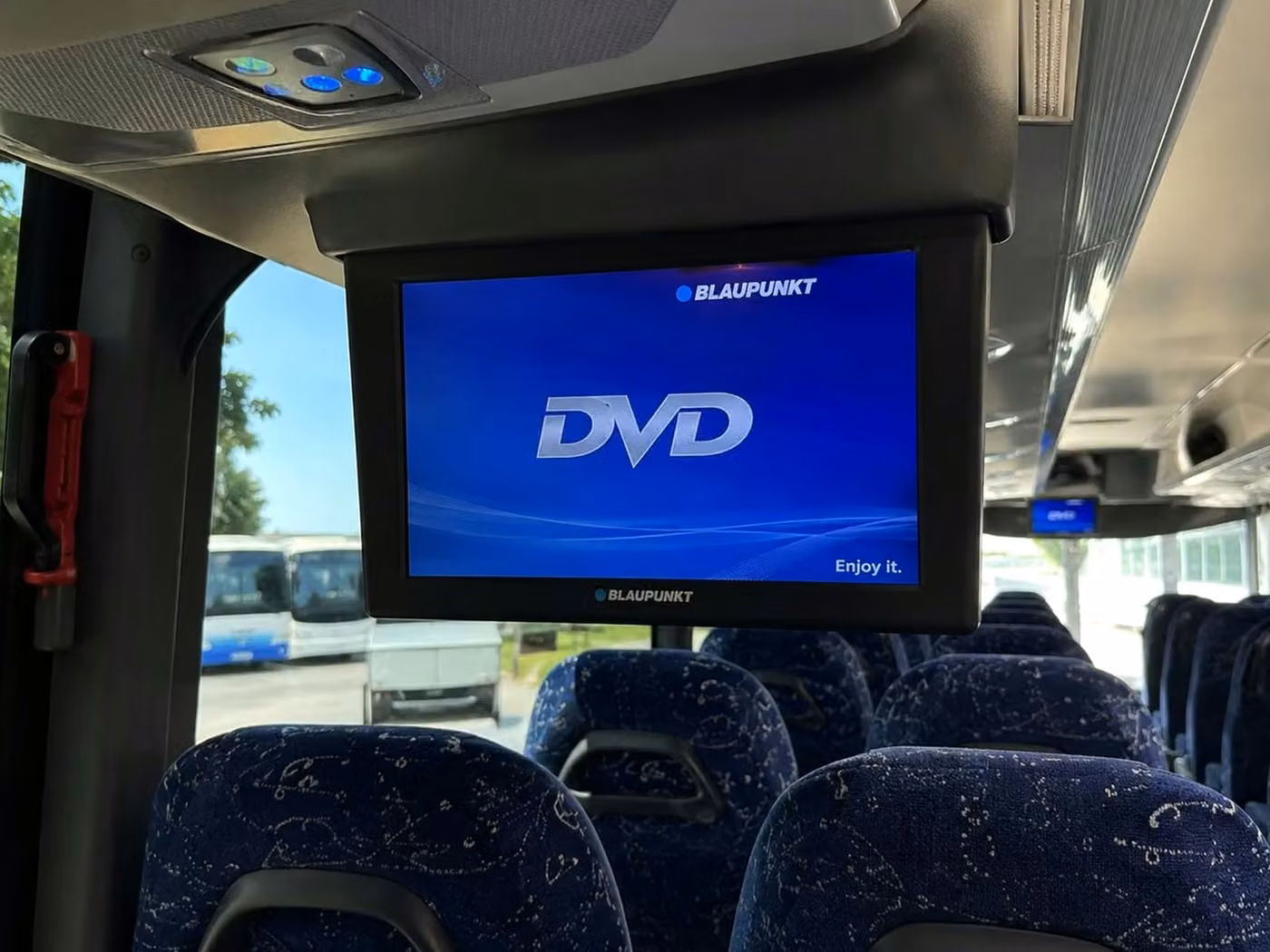 pine bluff 56 passenger charter bus tvs