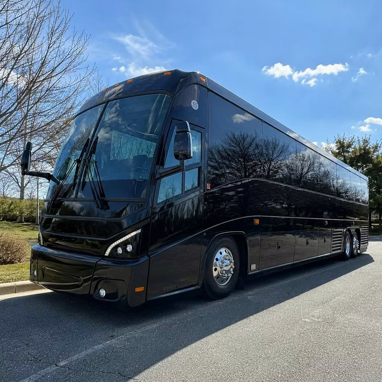pine bluff charter buses from pine bluff to little rock