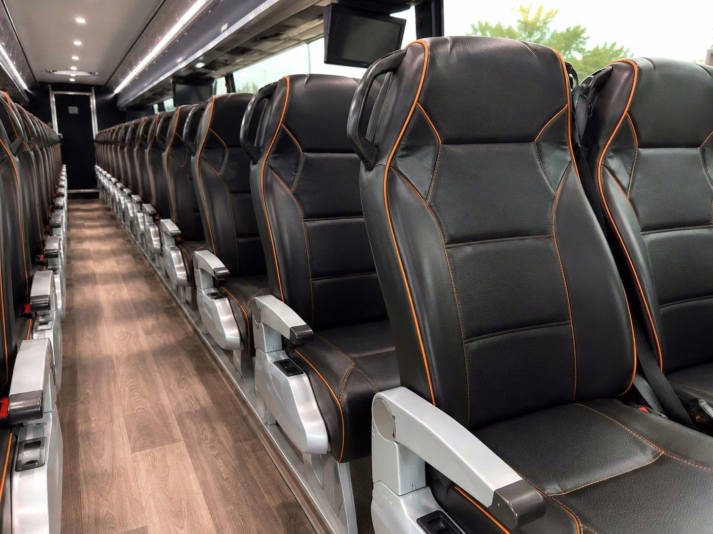 pine bluff guest shuttle services for weddings in pine bluff
