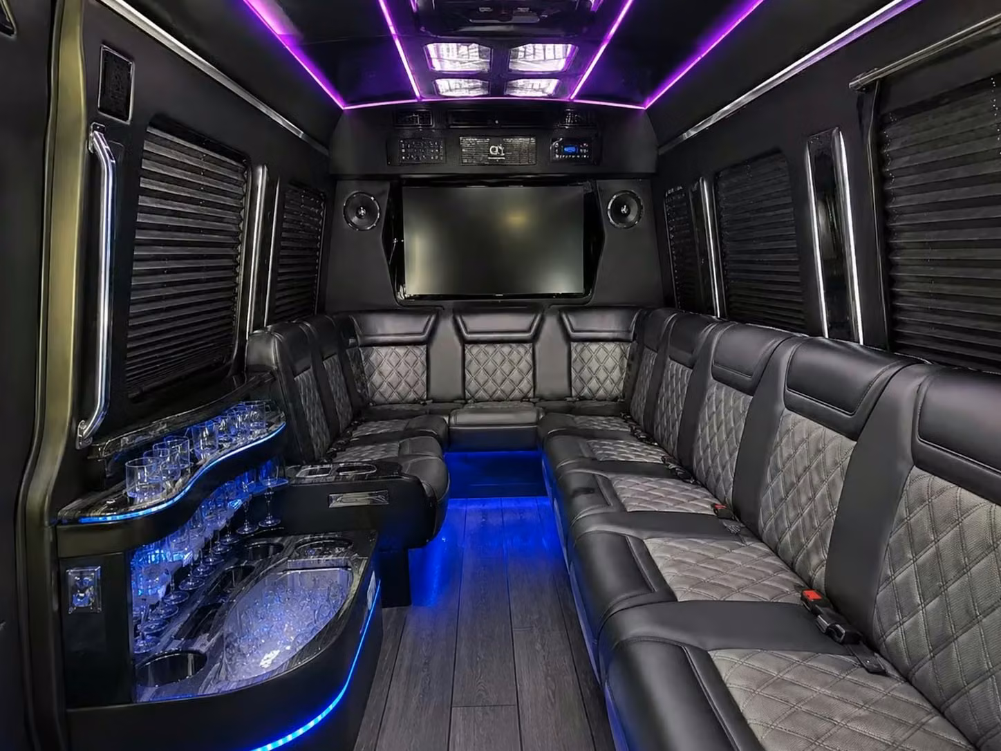 pine bluff hourly full day and full weekend wedding bus packages in pine bluff