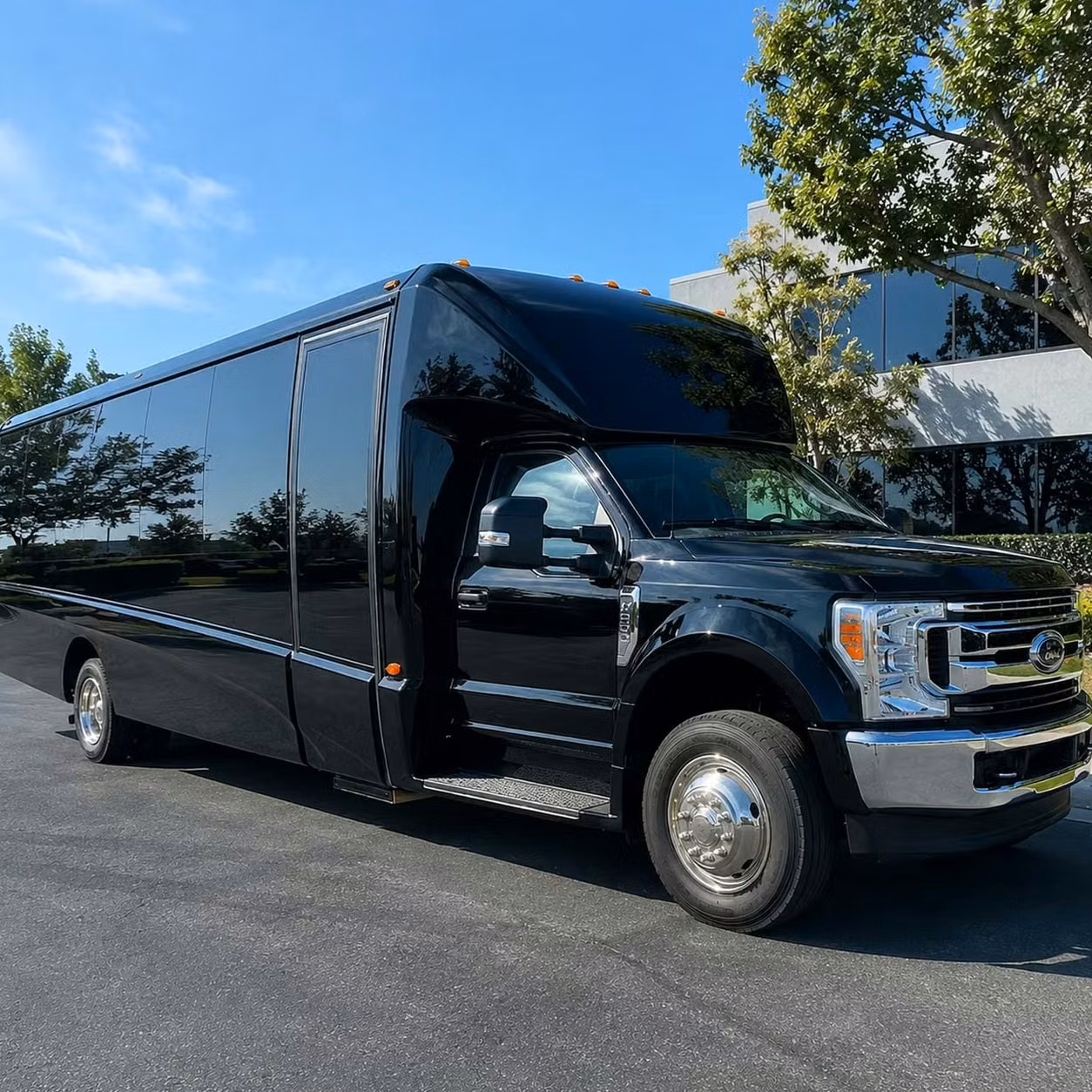 pine bluff hourly round trip and all night prom bus packages in pine bluff