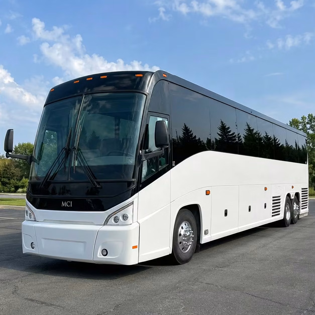 pine bluff on time shuttles between festival stages lots and after parties