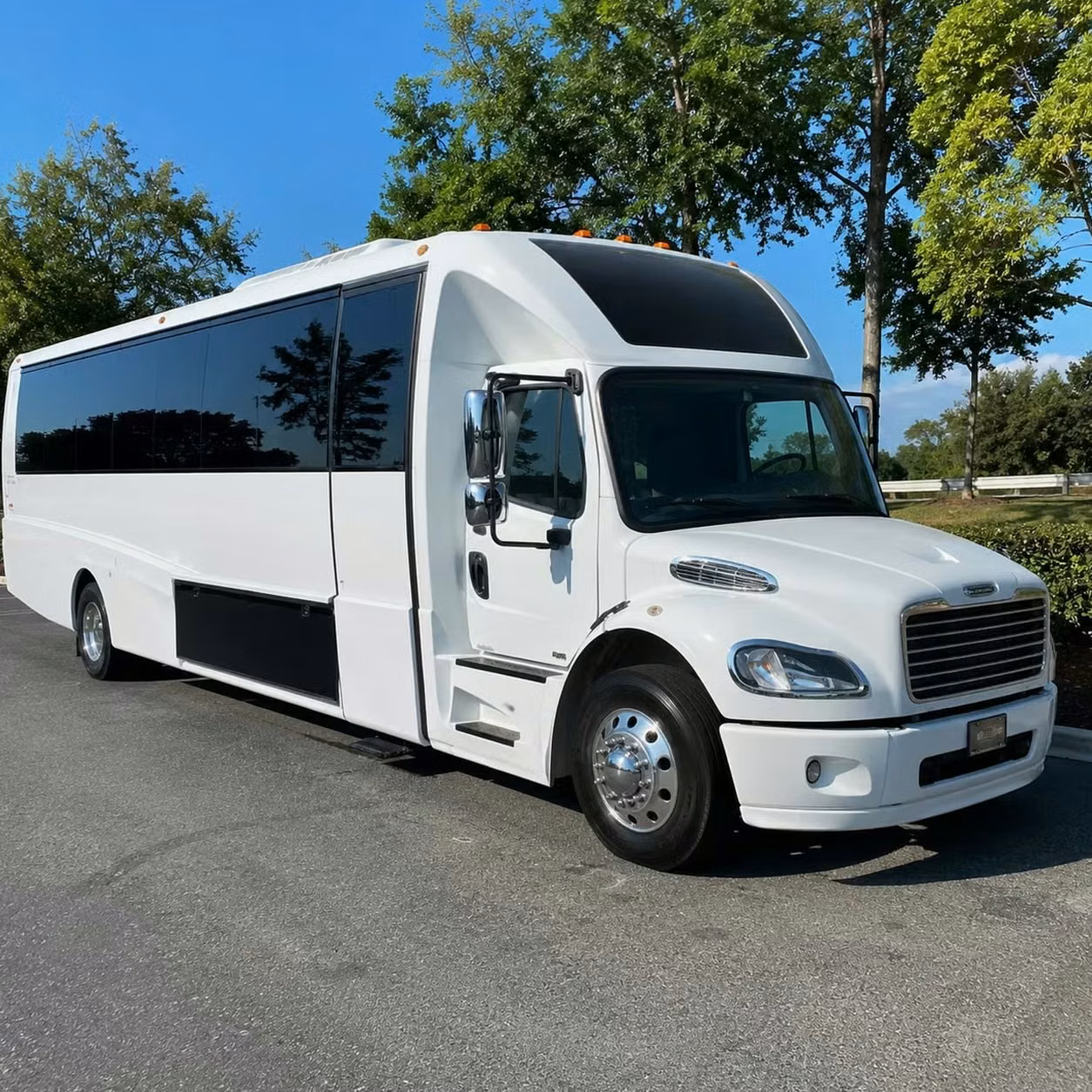 pine bluff party bus rental
