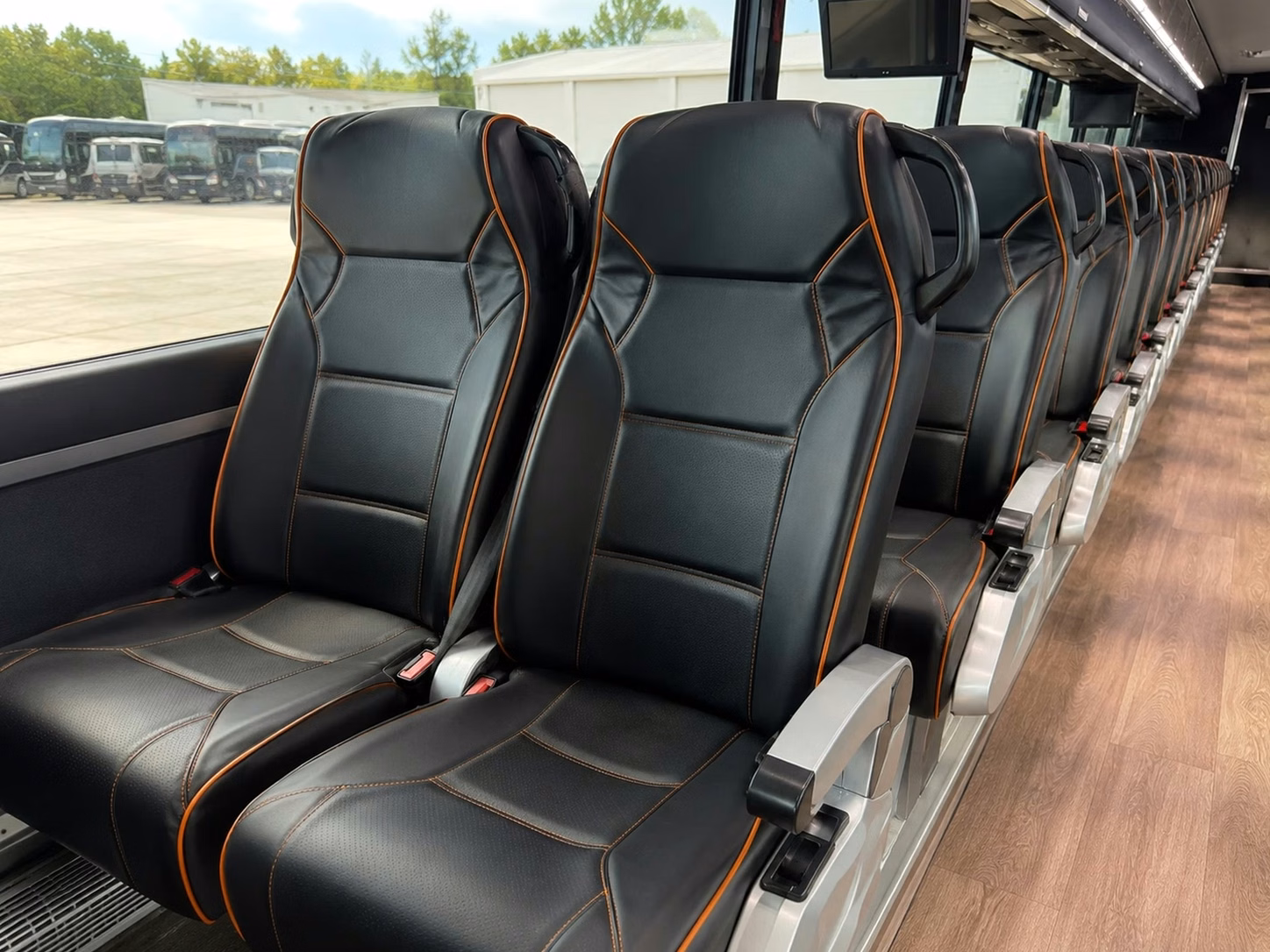 pine bluff stress free airport shuttles for out of town guests